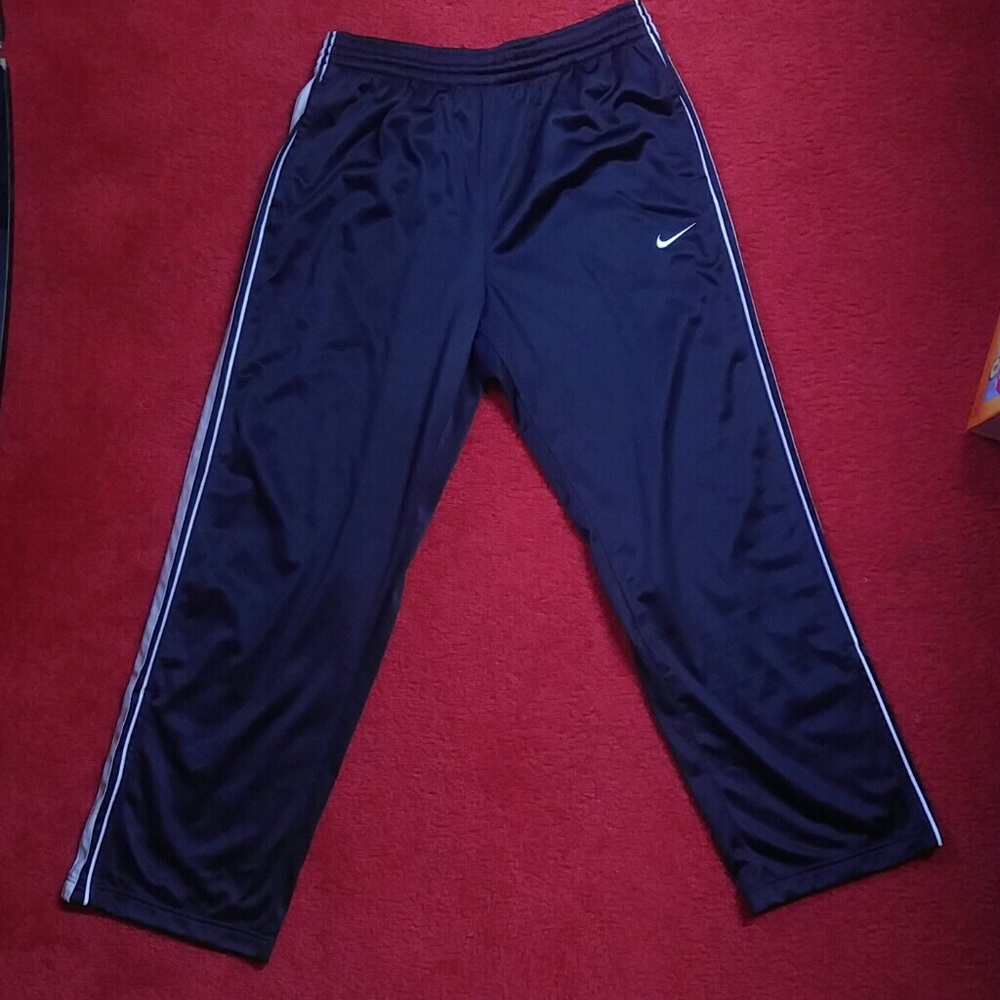 Nike basketball warm-up pants